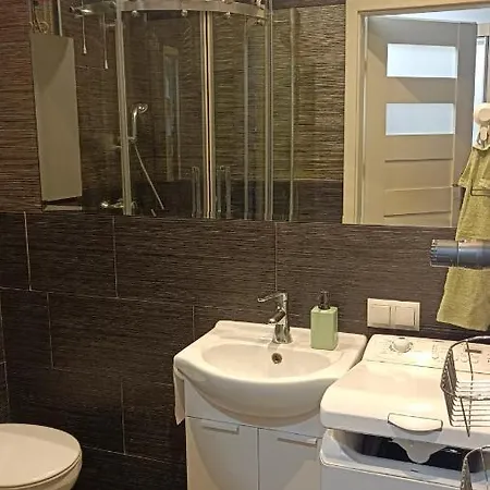 Przytulny Apartament Na Gdanskiej Starowce Apartment